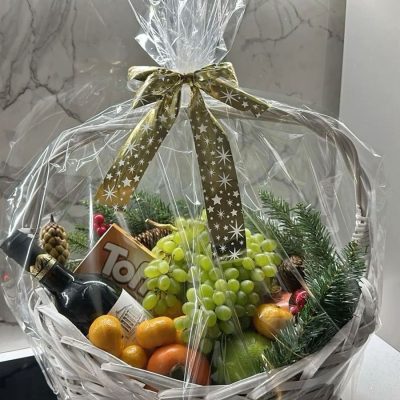 Корзина с фруктами "Фруктовое Изобилие"